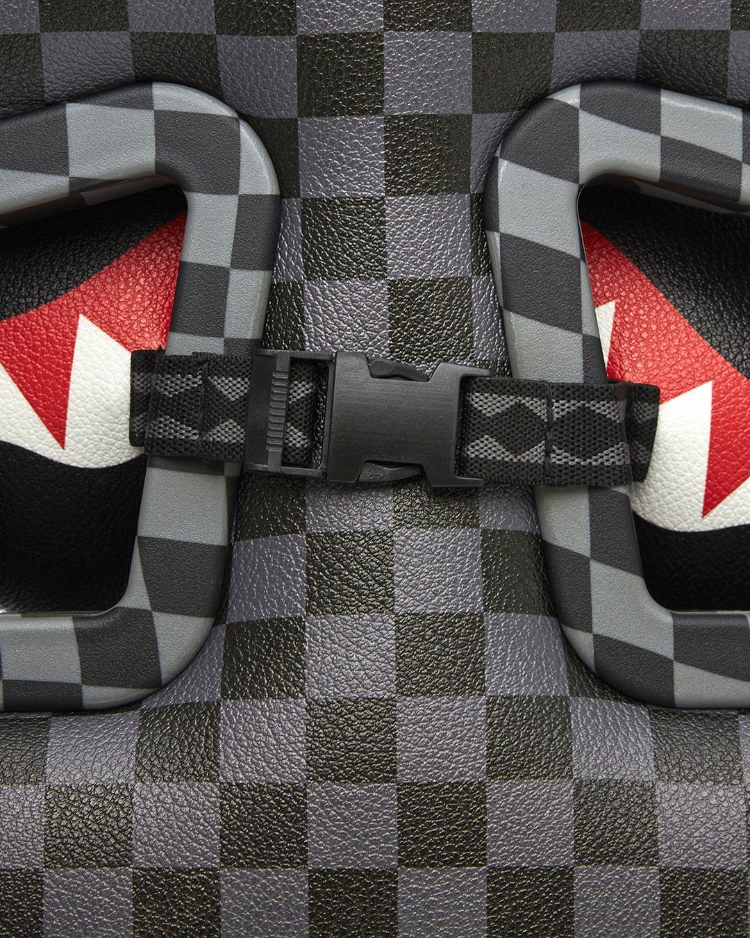 CHECK MONEY GAMING CHAIR - SUPER RARE