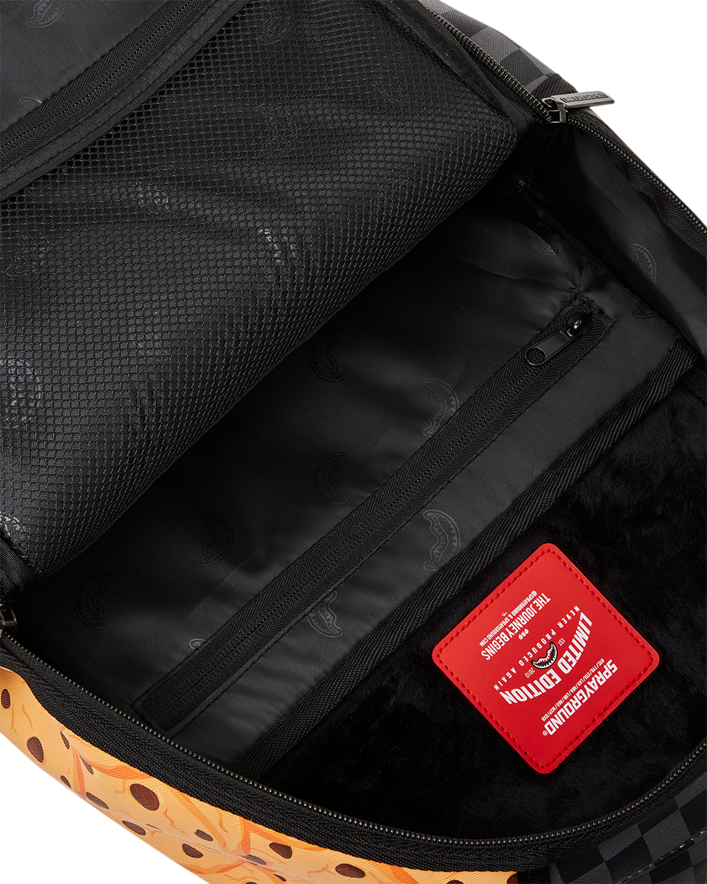 COOKIE MONSTER REVEAL BACKPACK (DLXV)