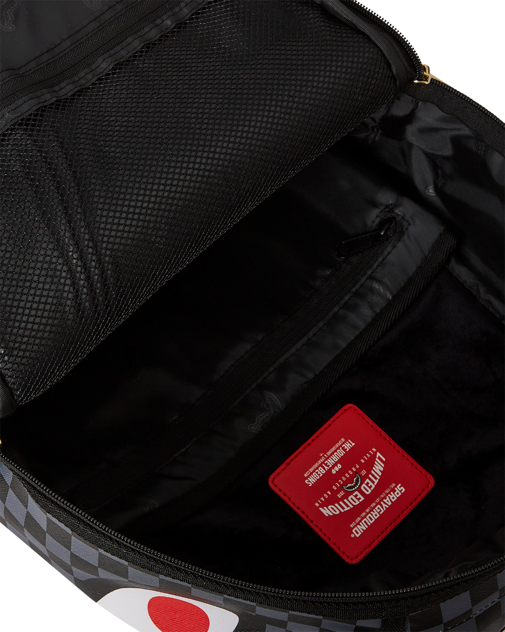 AQUAMAN TRIDENT BACKPACK