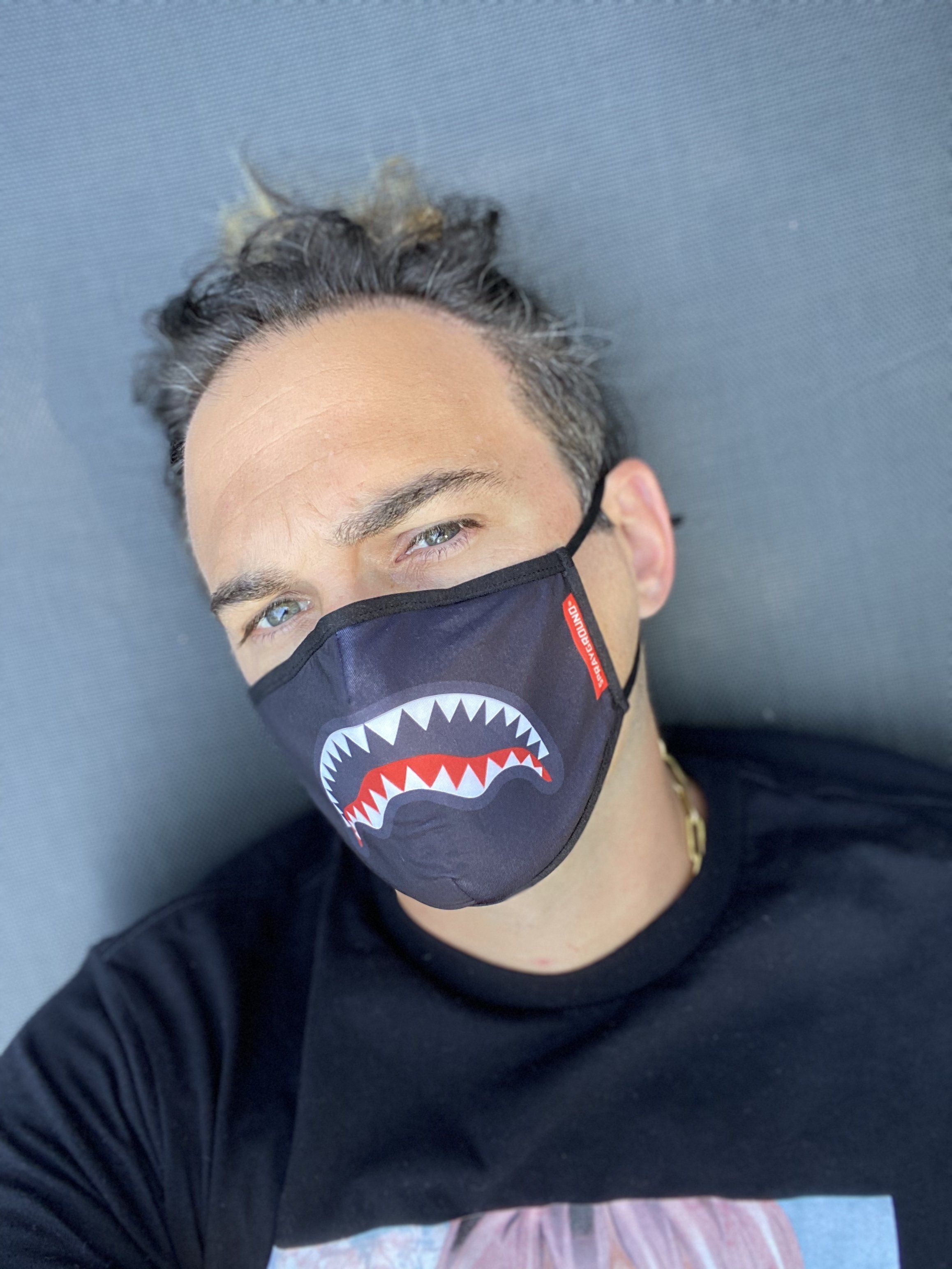 ADULT SHARK LOGO (BLACK) FORM-FITTING FACE MASK