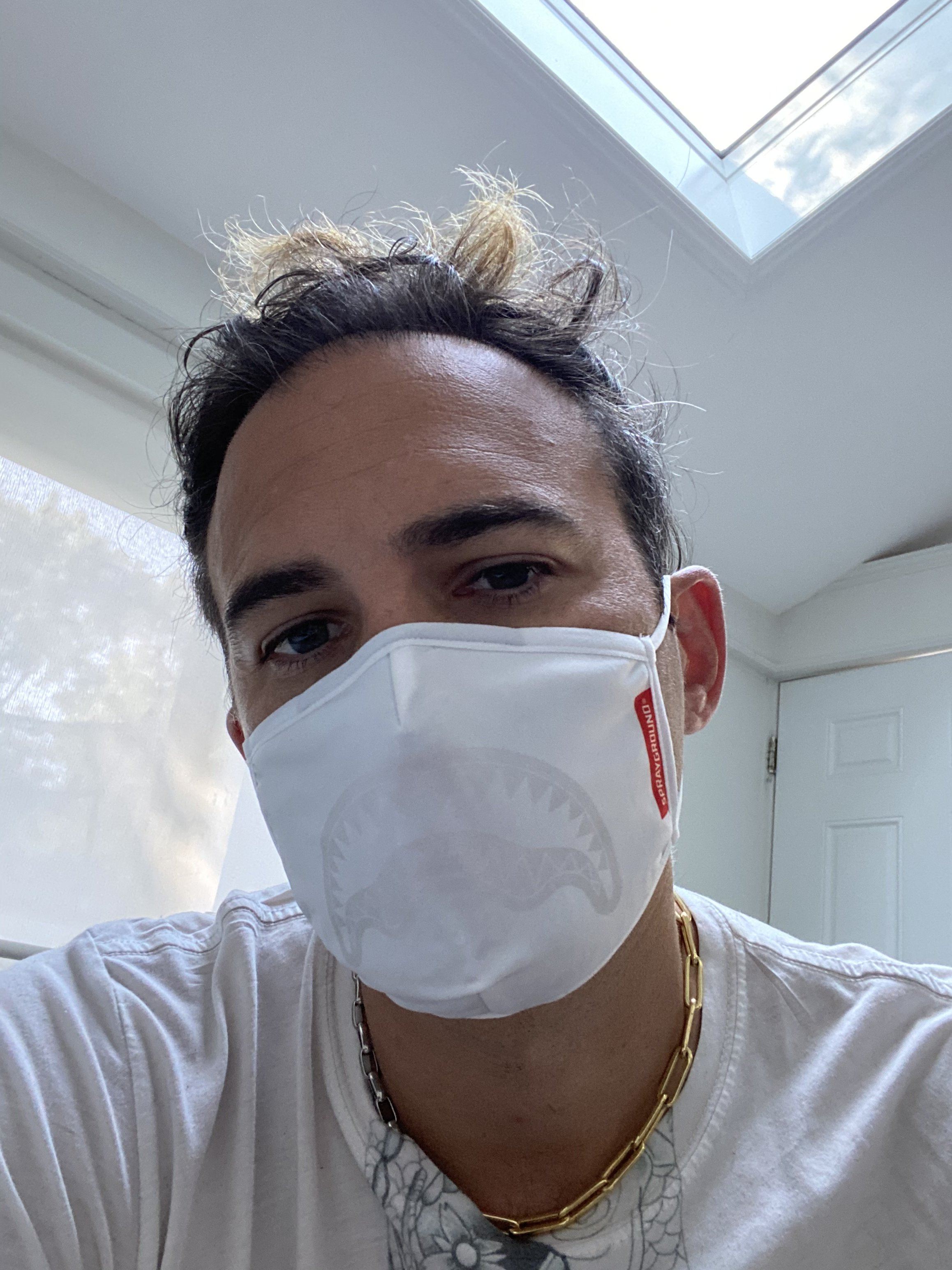 ADULT WHITE ON WHITE SHARK FORM-FITTING FACE MASK