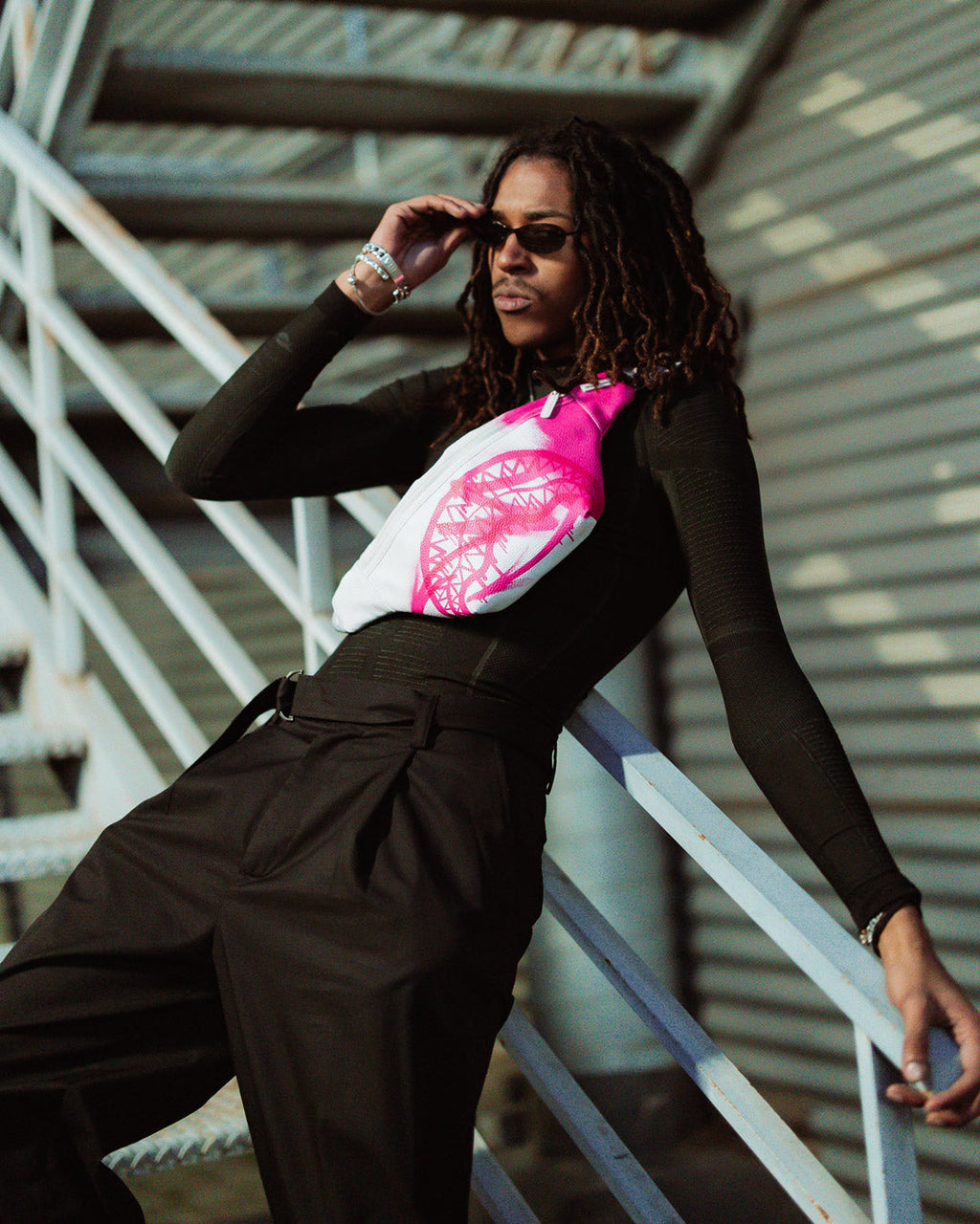 DESIGN STORM SAVVY CROSSBODY